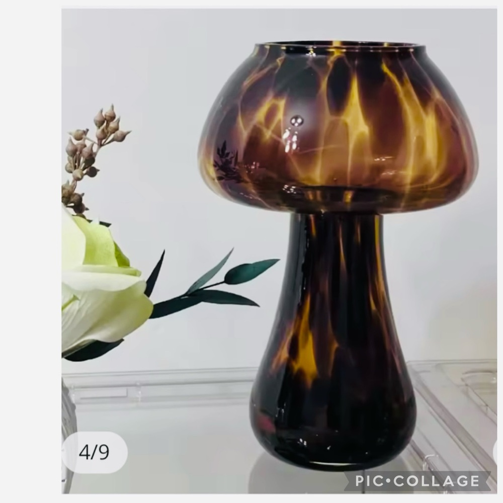 Amber Brown Mushroom Art Glass Vase Leopard Spot Retro Boho Decor